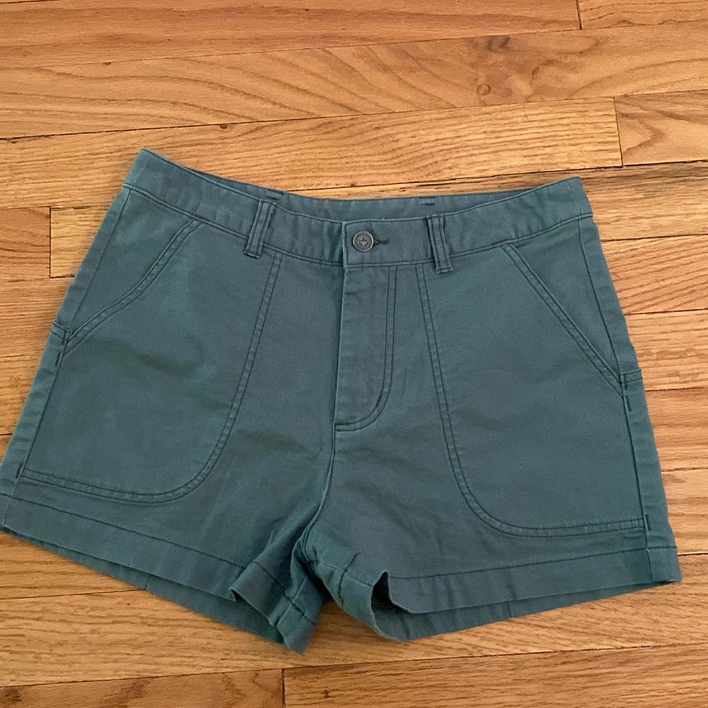 Patagonia Original Stand Up shorts. Like new. Women’s size 6